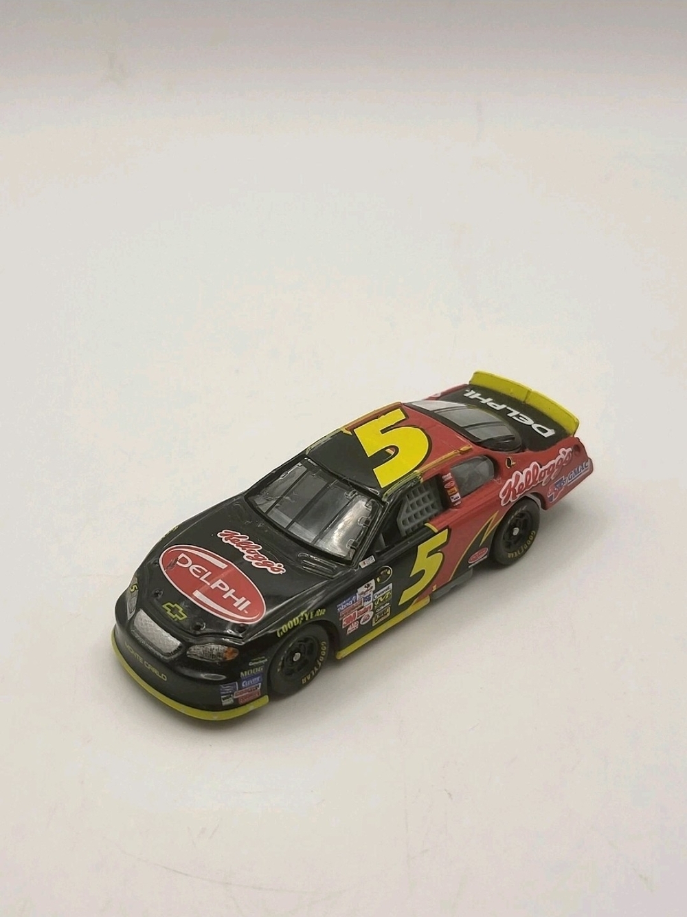 Racing Champions Kellogg's Racing NASCAR Terry Labonte #5 Delphi Chevy 1:64
